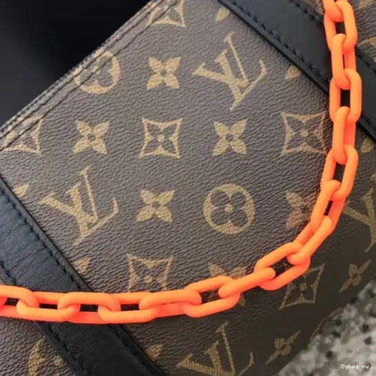 PAPILLON VUITTON LOUIS 0625